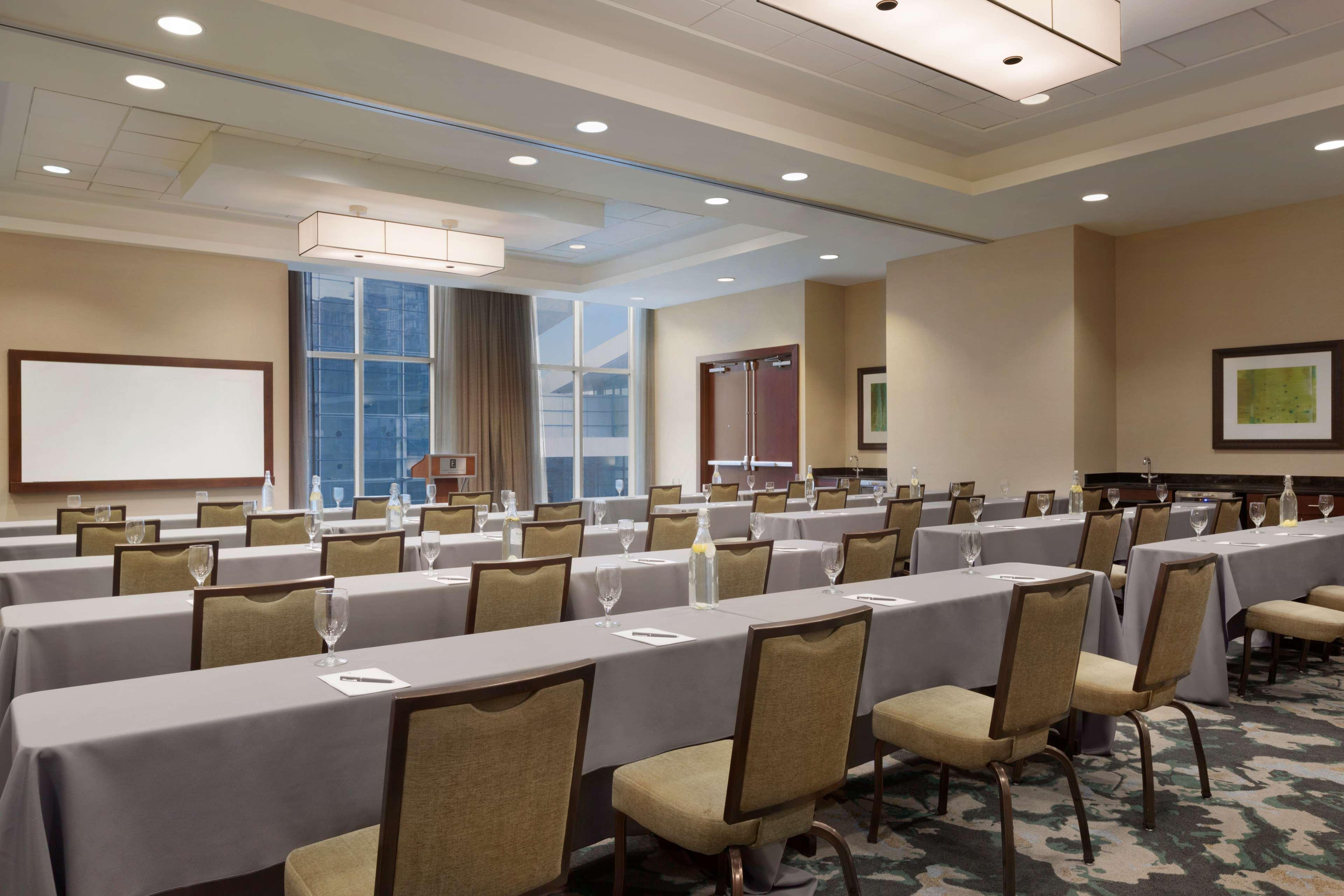 Hotel Embassy Downtown Centro De Convenciones Denver