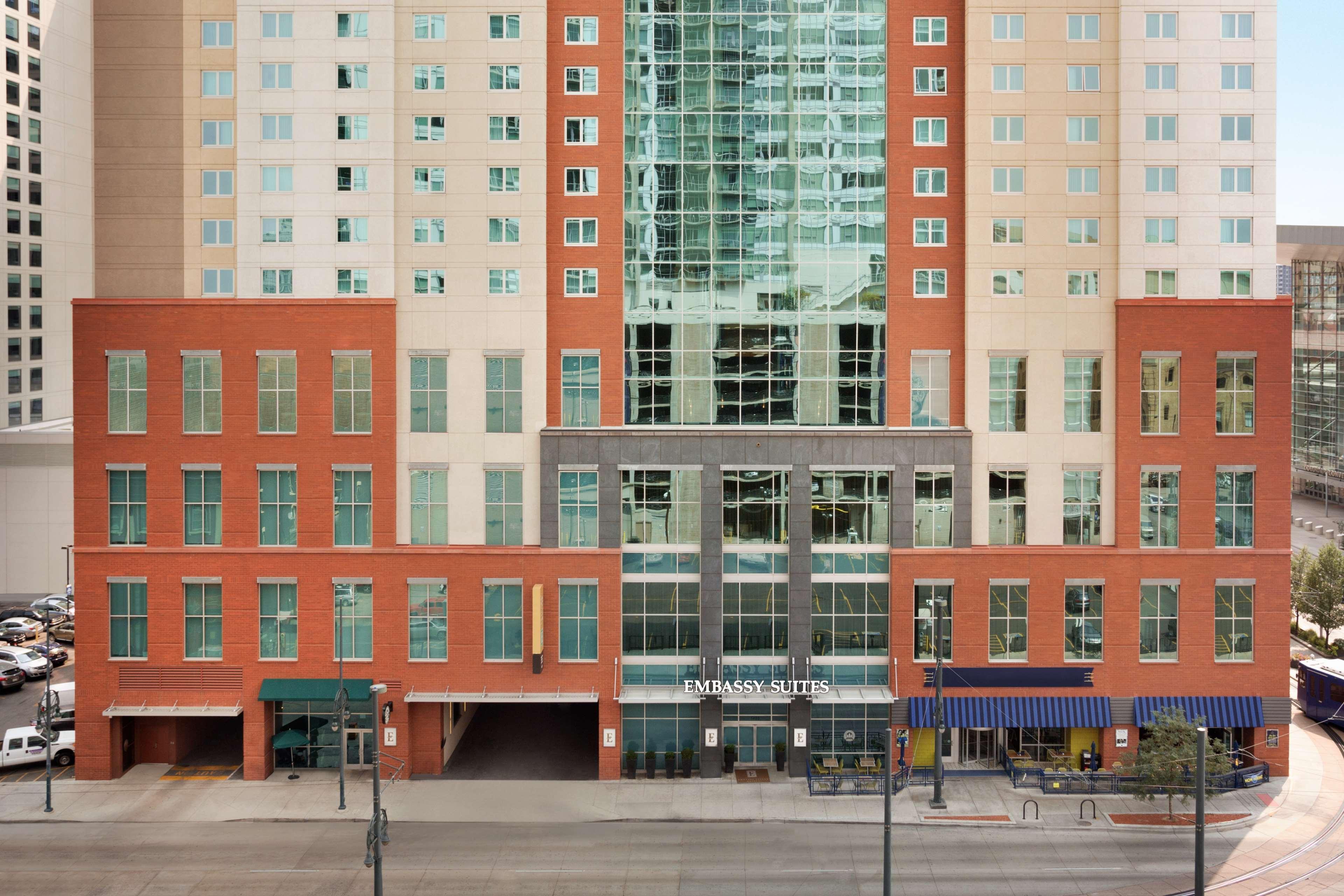 Embassy Downtown Centro De Convenciones